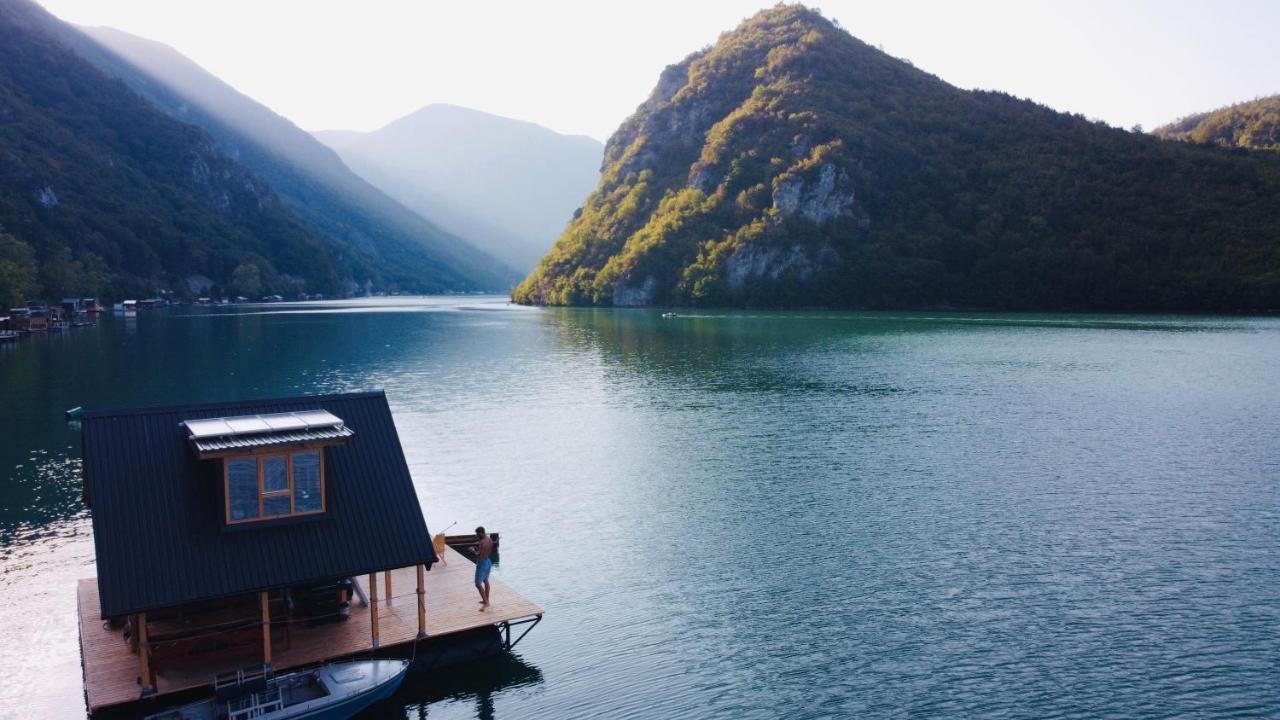 Lake House Perucac Rastiste Kültér fotó